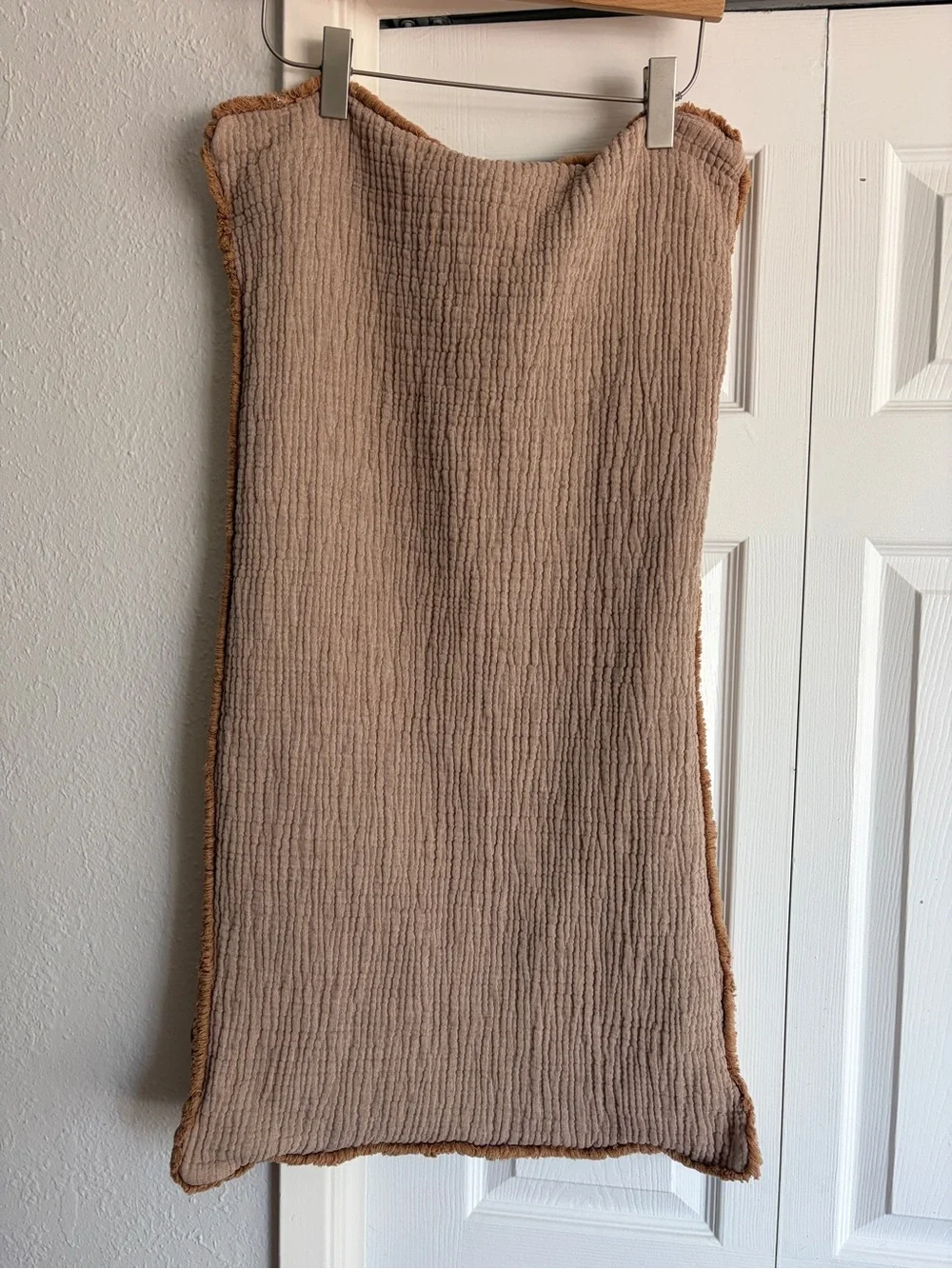 Casaluna gently used